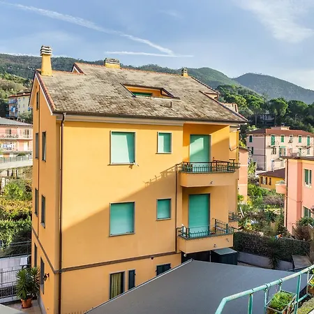 Park&beach Monterosso Fegina No Sea View 度假居