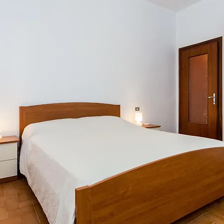 Park&beach Monterosso Fegina No Sea View 度假居 *